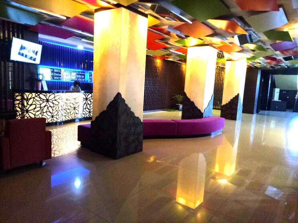 בנג'ארמאסין Hotel Victoria River View מראה חיצוני תמונה