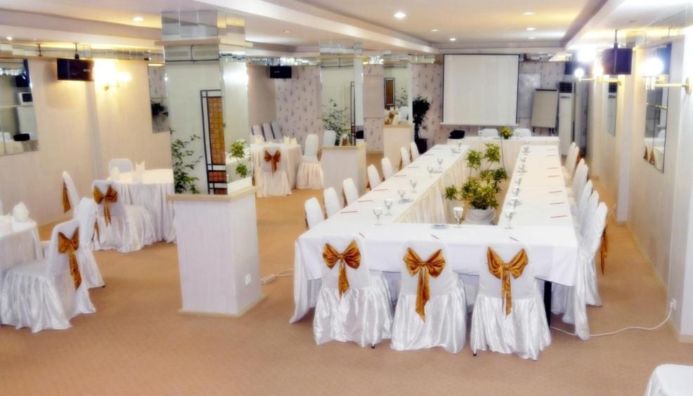 בנג'ארמאסין Hotel Victoria River View מראה חיצוני תמונה